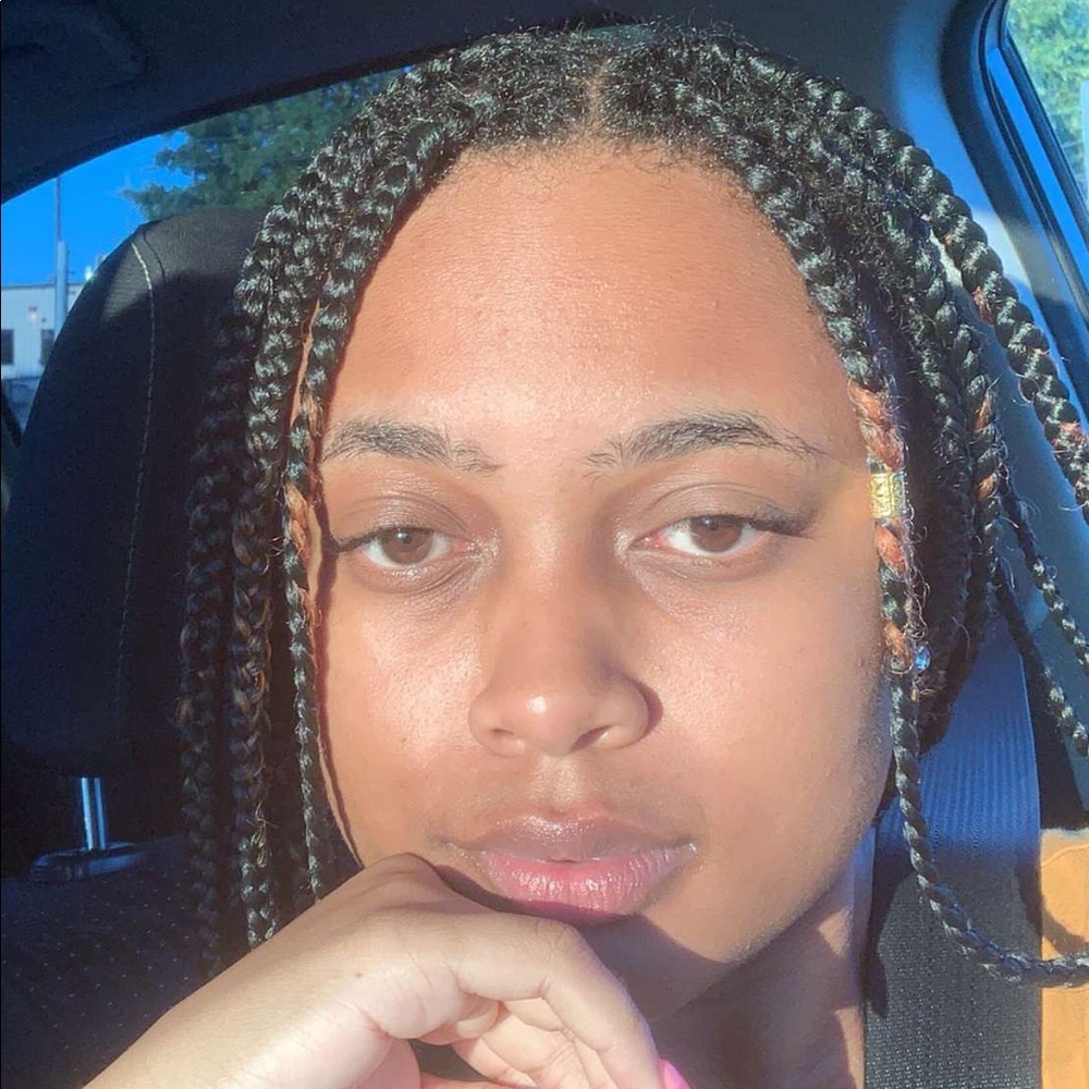 Meet your Posher, Deeviera